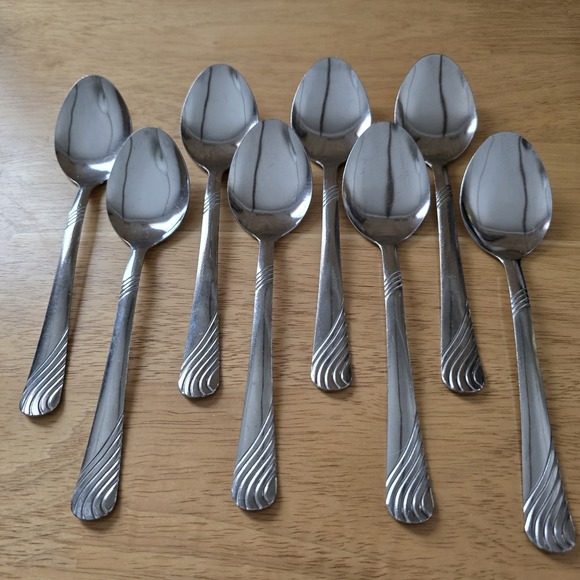 Other - Set of 8 Stainless Steel‎ Tablespoons 7" Unbranded China Swirls/Wavy Flatware